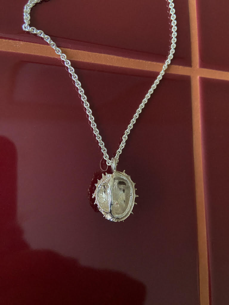 Chestnut pendant, silver