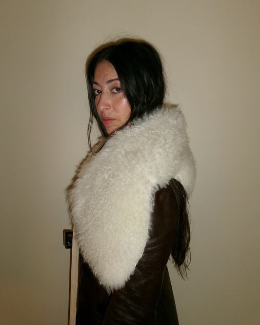 Sheepskin collar v1
