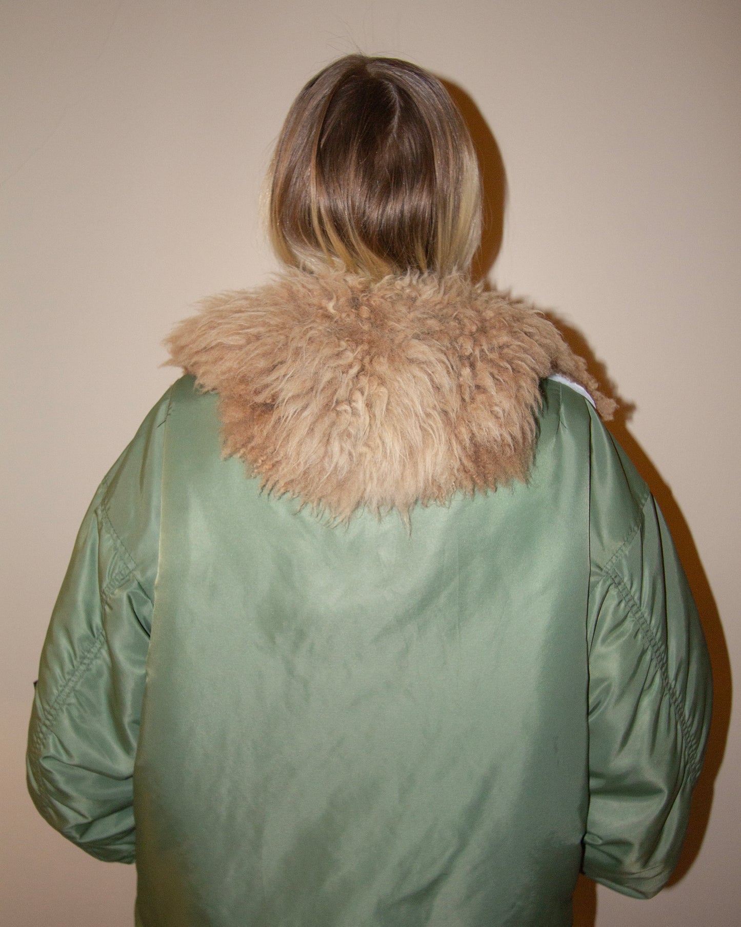 Sheepskin collar v18