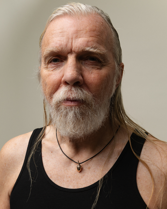 Acorn pendant, bronze