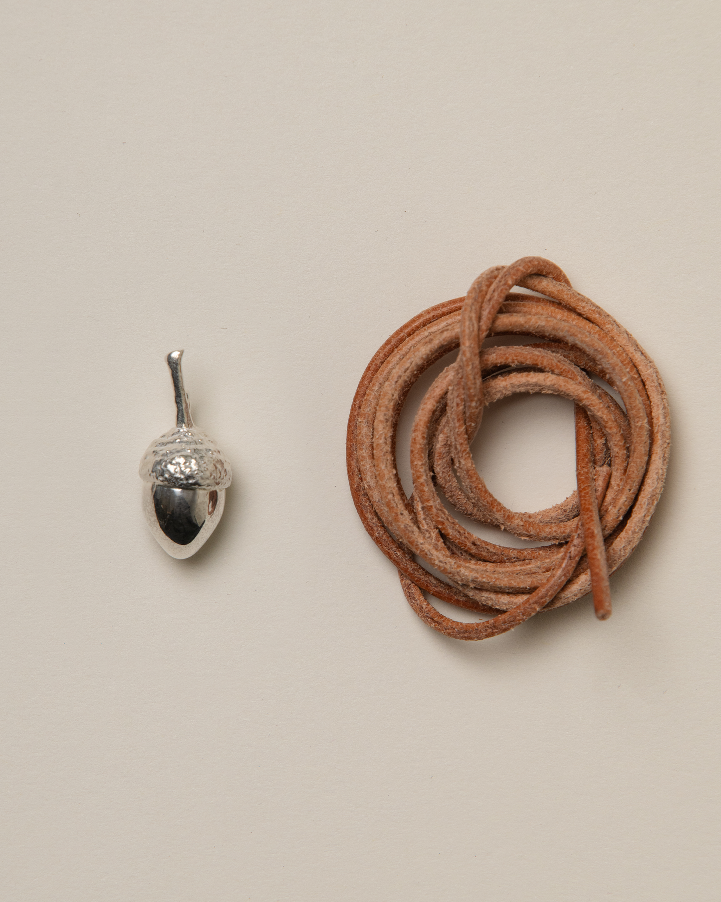 Acorn pendant, silver
