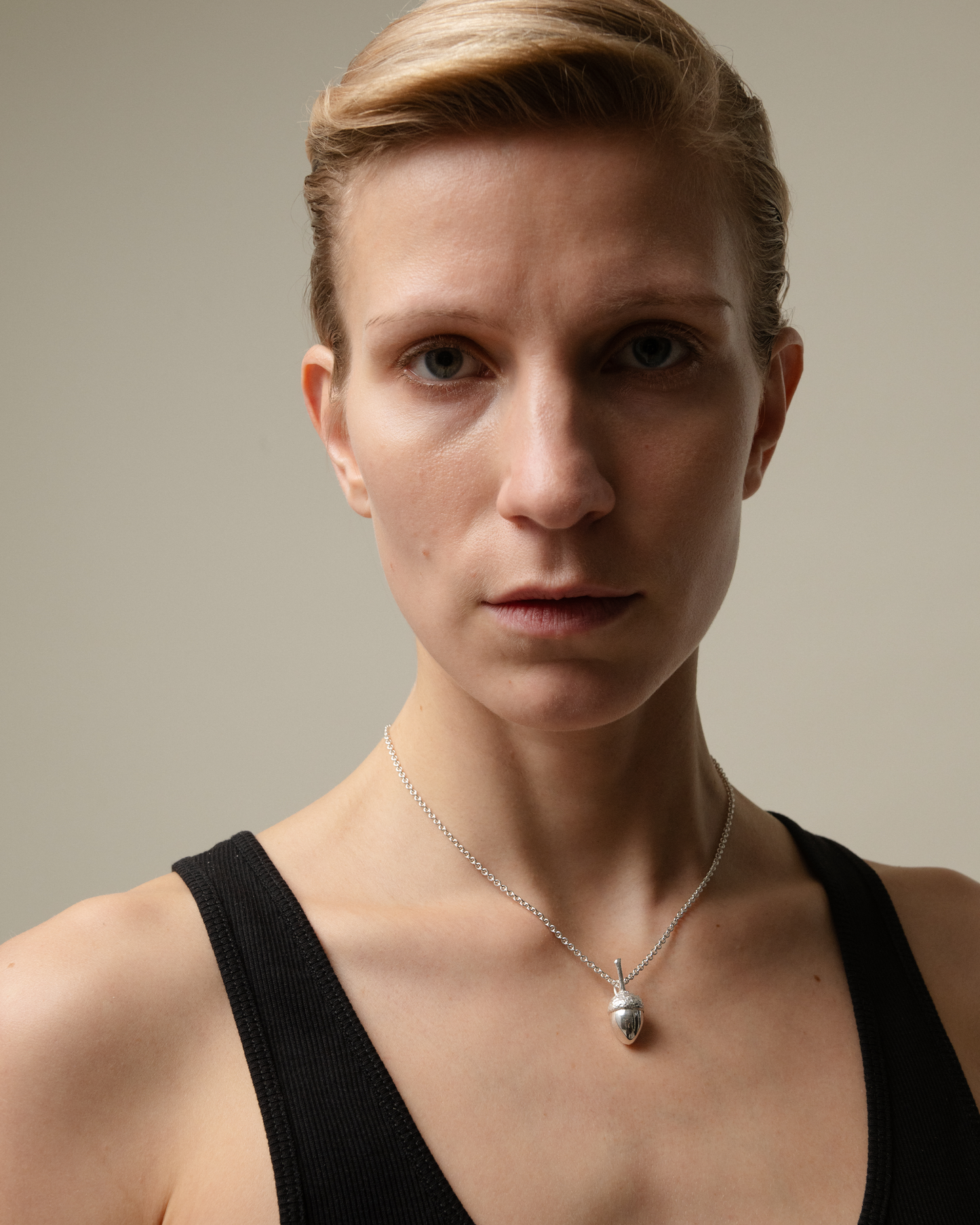 Acorn pendant, silver