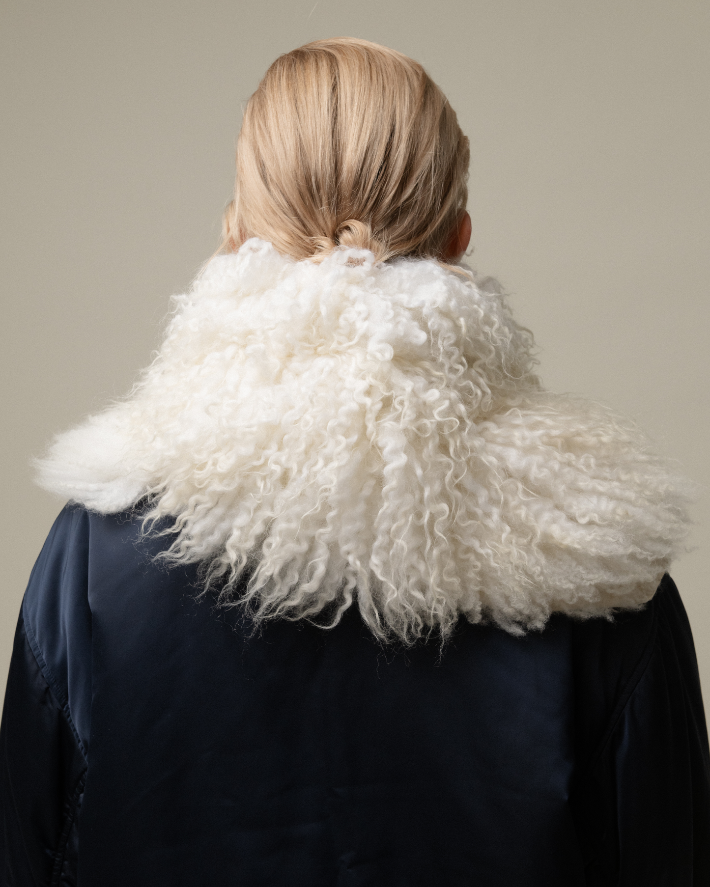 Sheepskin collar v4