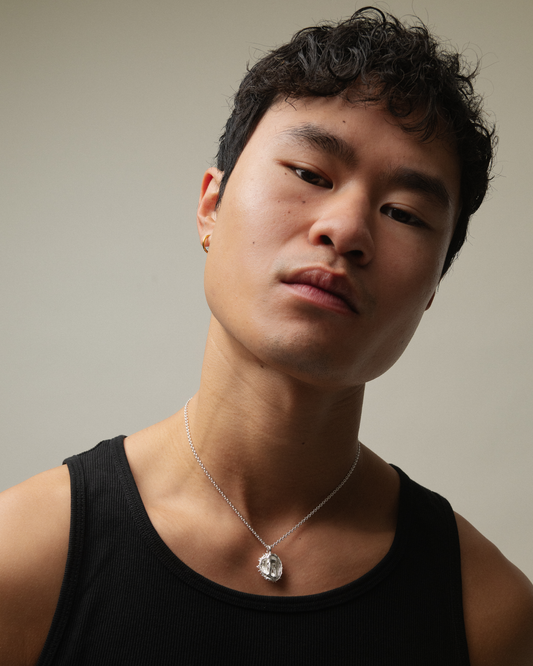 Chestnut pendant, silver