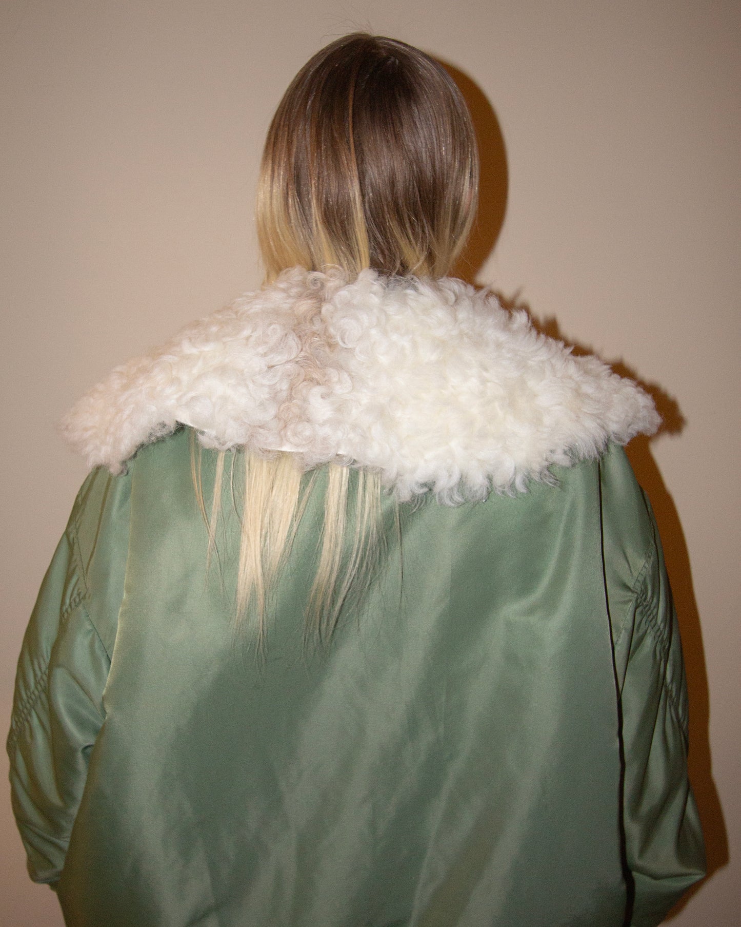Sheepskin collar v15