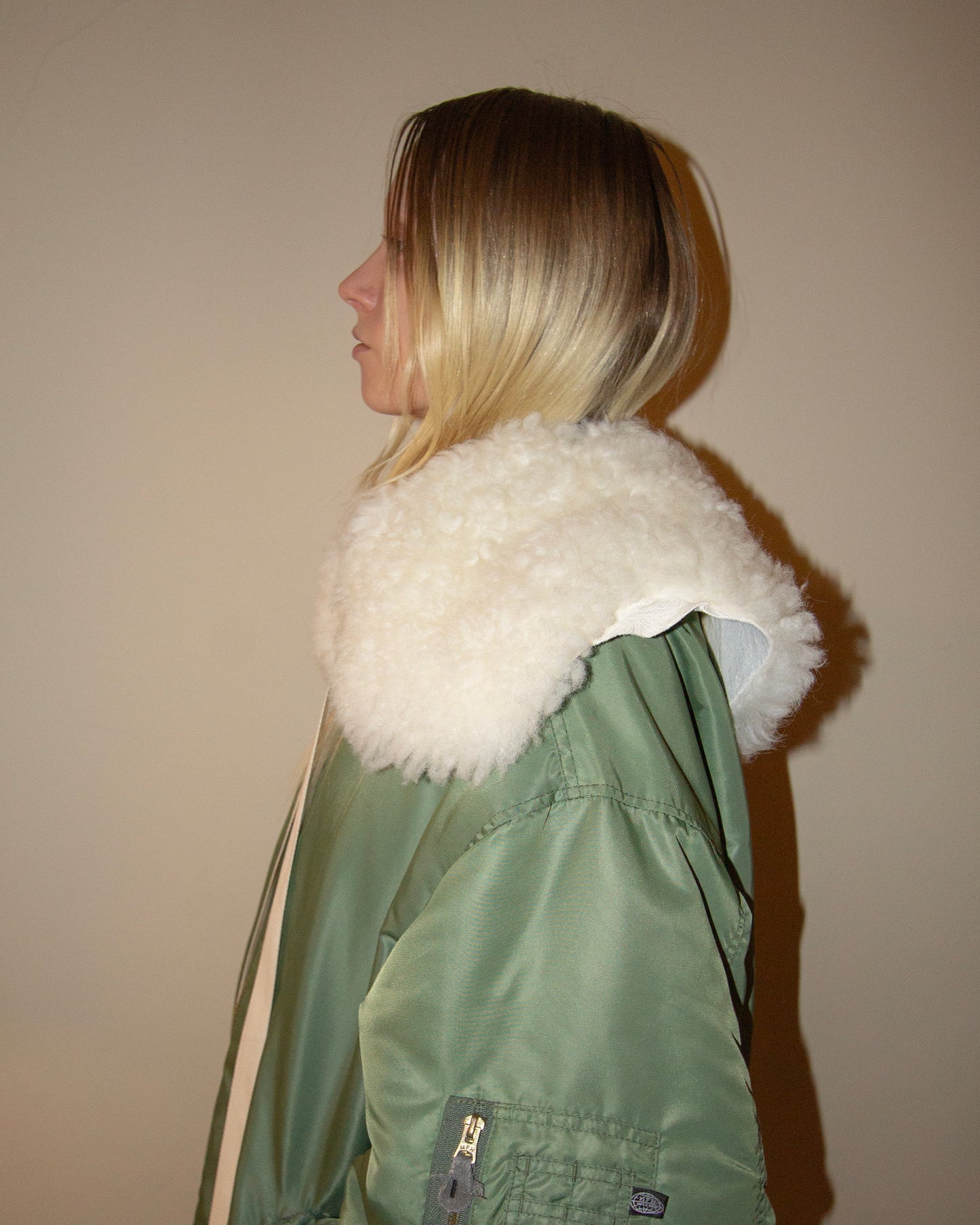 Sheepskin collar v16