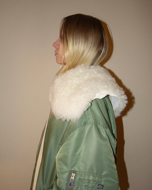 Sheepskin collar v16
