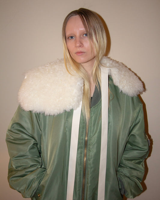 Sheepskin collar v16